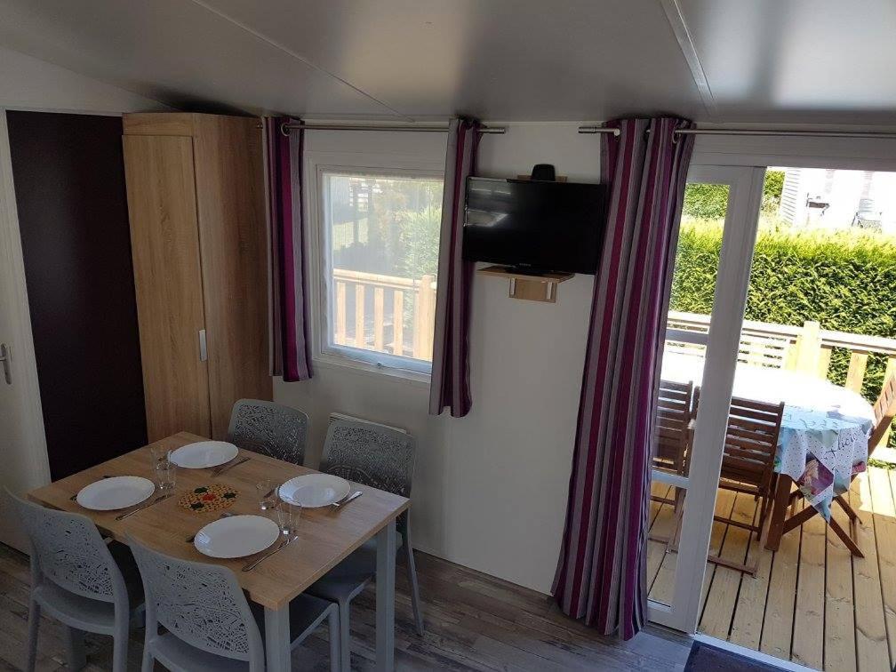 Camping La Haie Penee **** 생-캉탱-앙-투르몽 외부 사진